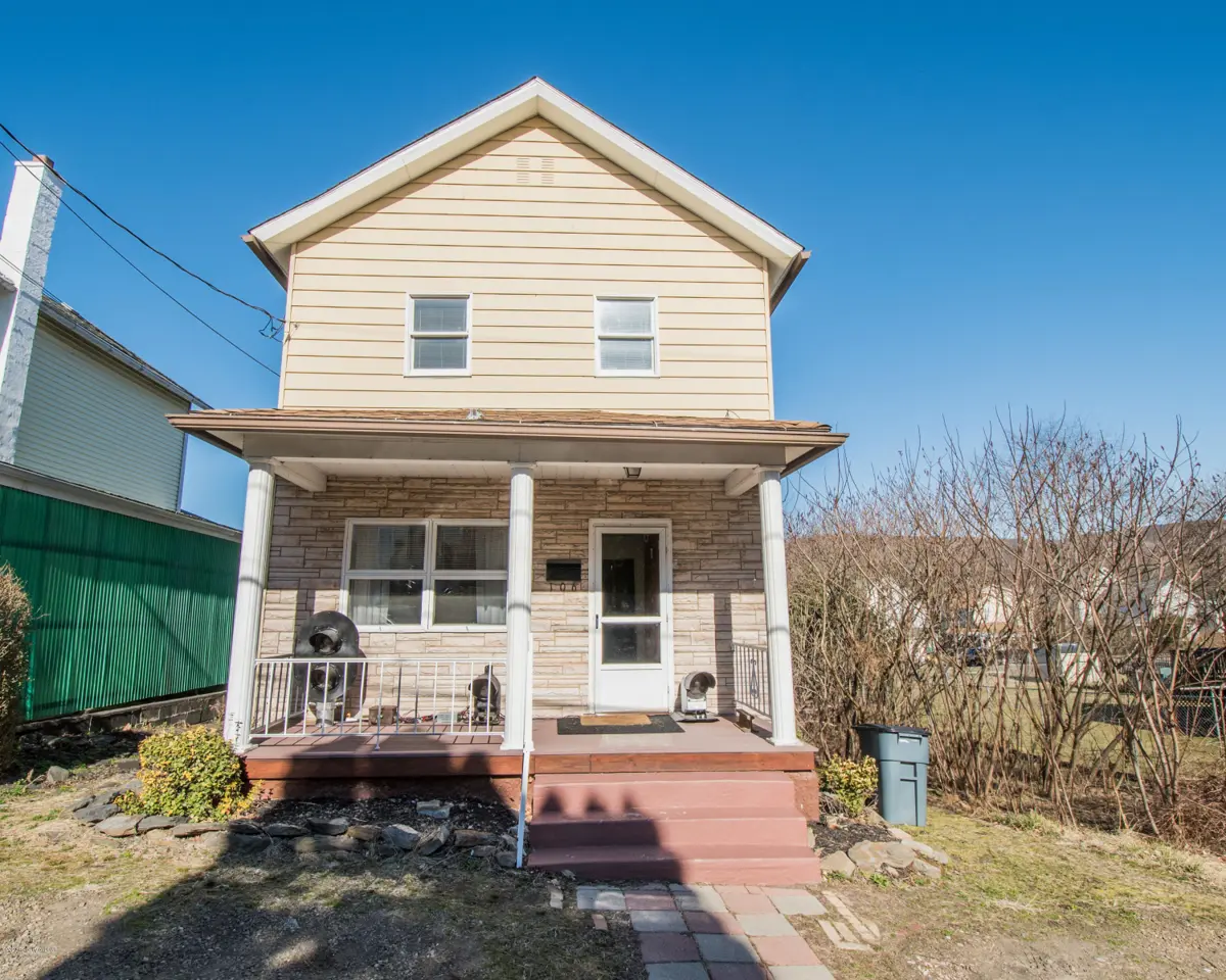 106 Cliff Street, Pittston in Pittston