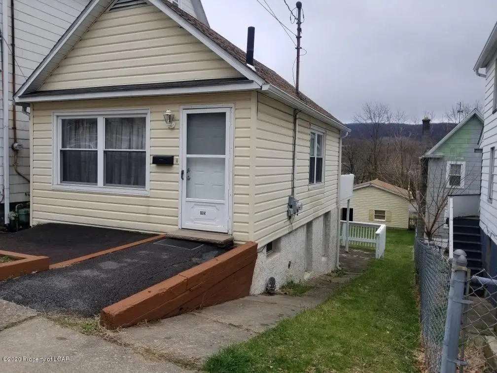 285 New Grant Street, Wilkes-Barre in Wilkes-Barre