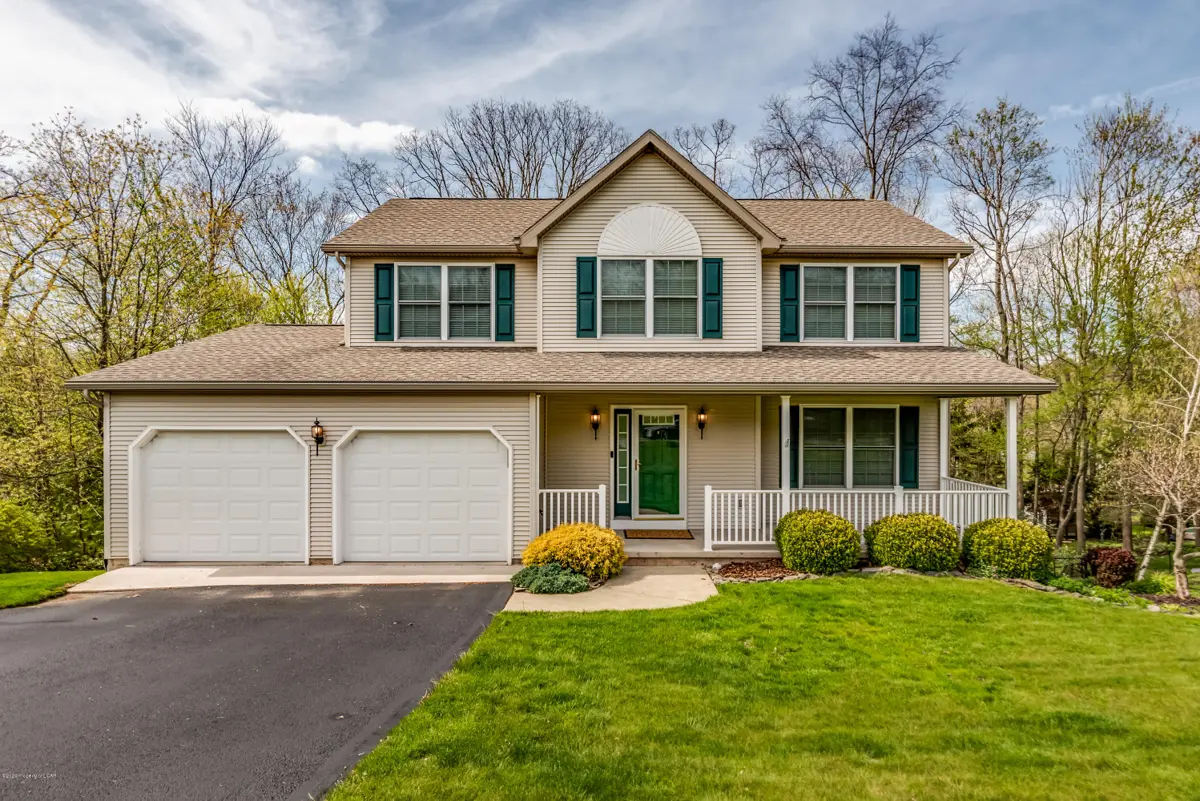 111 Kestrel Road, Mountain Top in Mountain Top