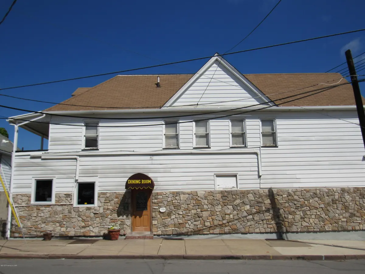 131 Coal Street, Wilkes-Barre in Wilkes-Barre