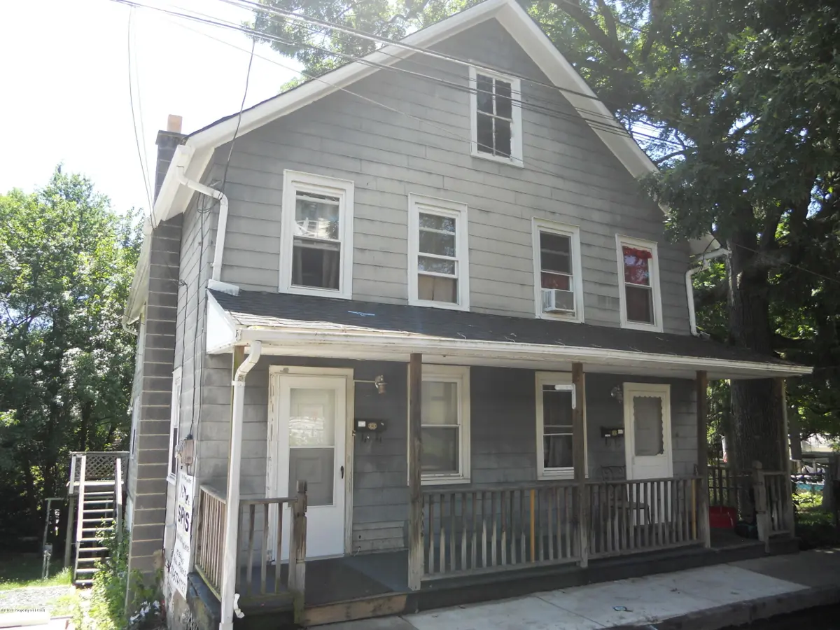 90-92 Joseph Lane, Wilkes-Barre in Wilkes-Barre