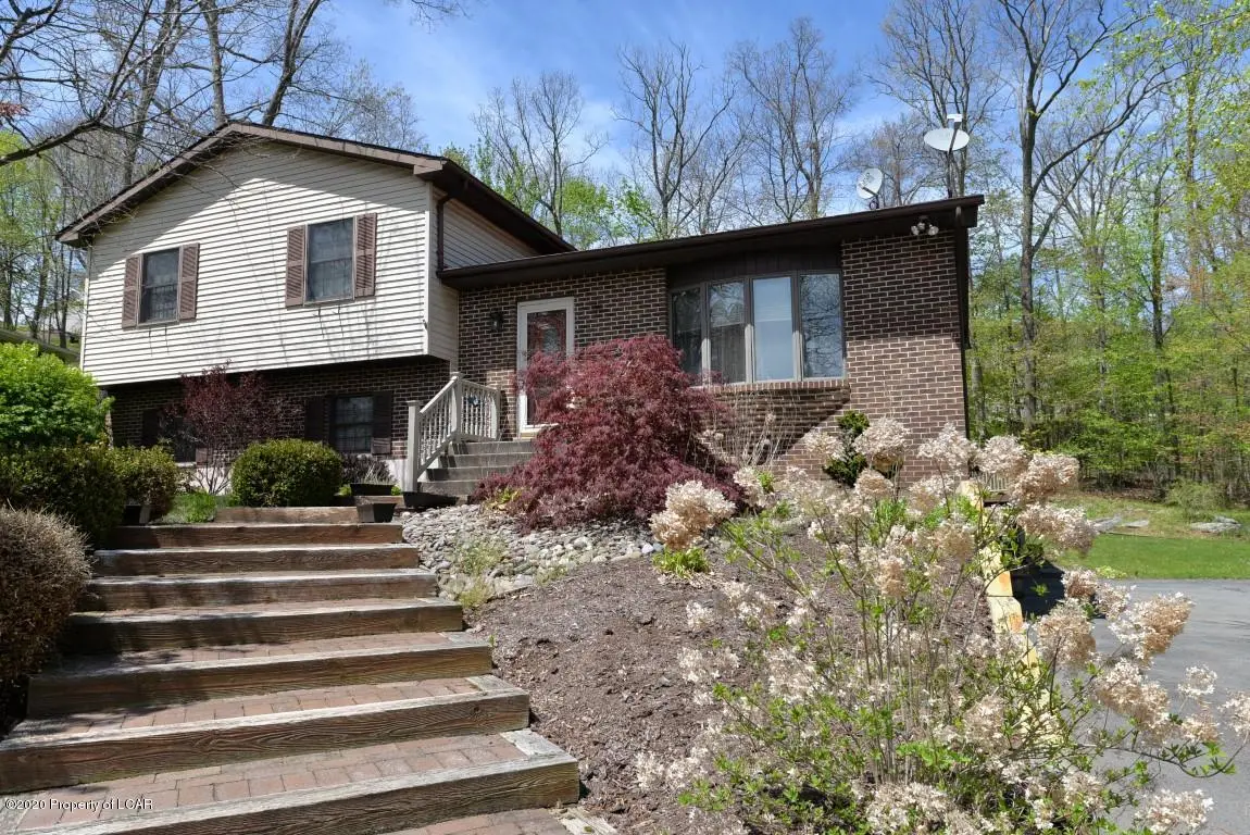 1 Revere Road, Mountain Top in Mountain Top