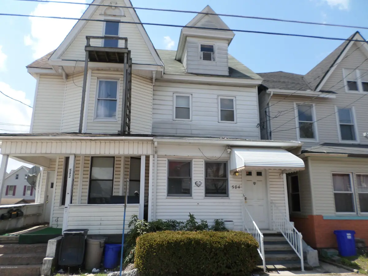 584 N Vine Street, Hazleton in Hazleton