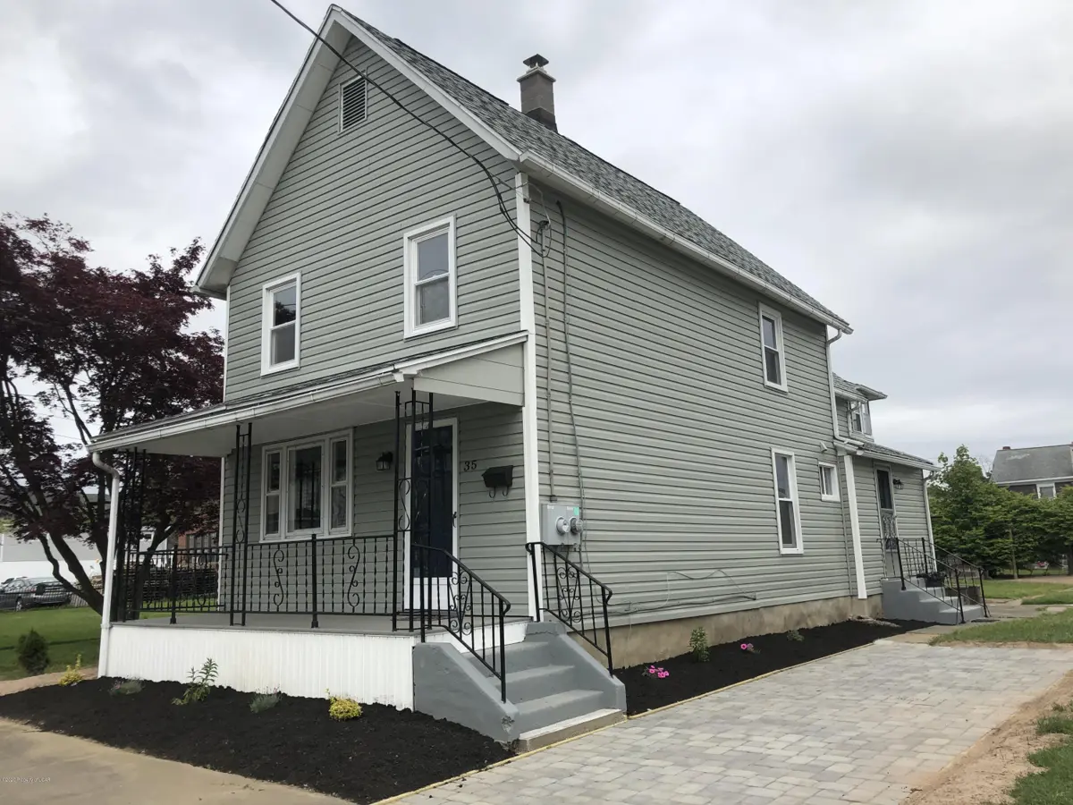 35 Durkee Street, Forty Fort in Forty Fort