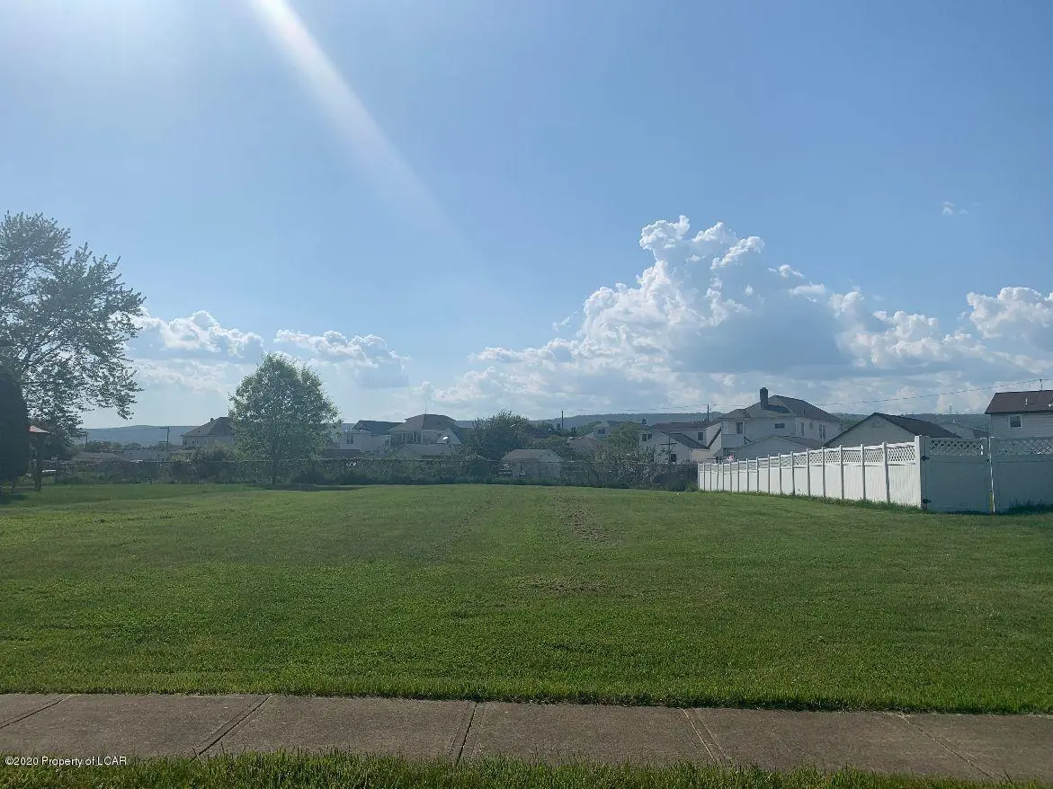 38 Plymouth Avenue, Hanover Township in Hanover Township