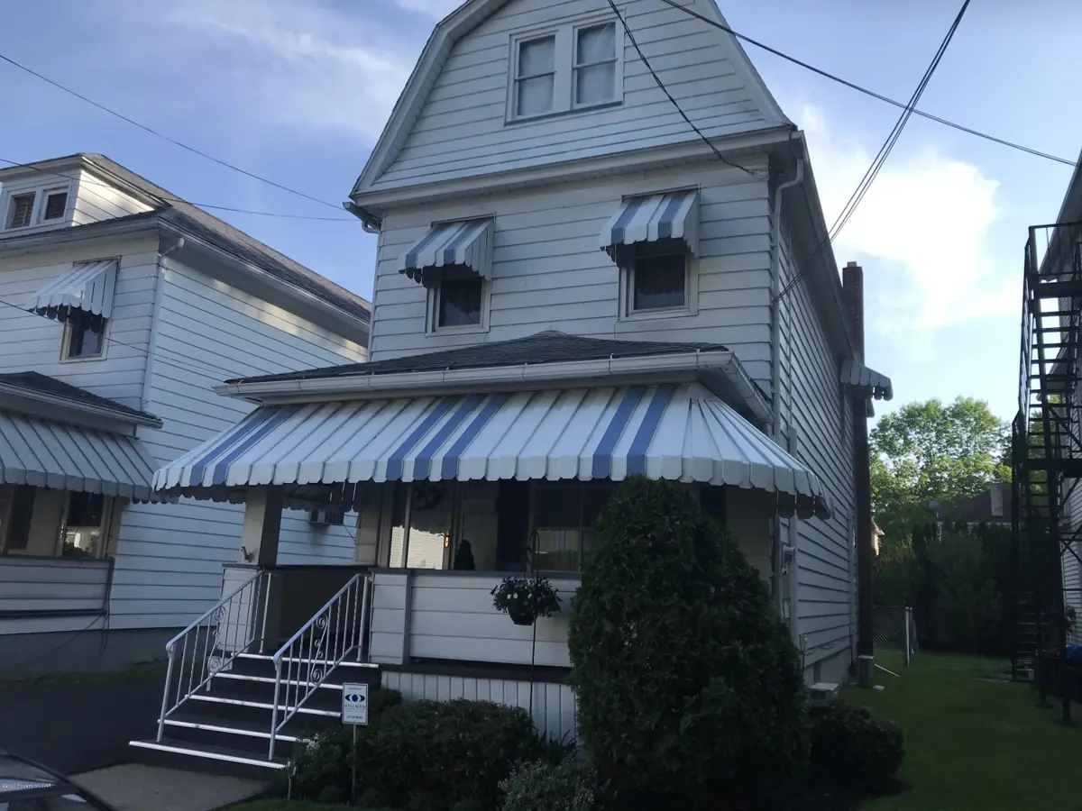 46 Oak Street, Wilkes-Barre in Wilkes-Barre