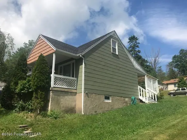 7 Lewis Avenue, Harveys Lake in Harveys Lake