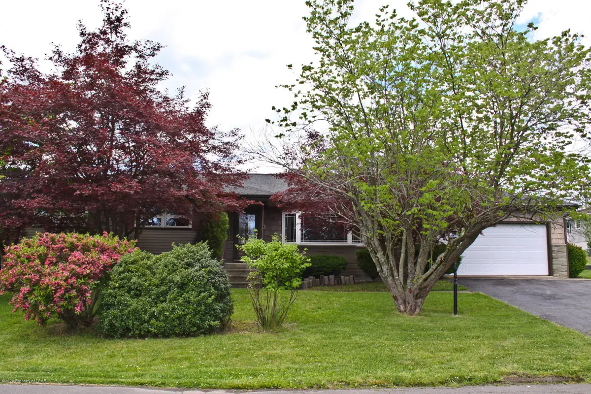 2 Royal Street, Hanover Township in Hanover Township