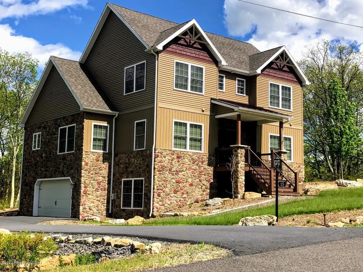 15 Tulip Tree Lane, Hazle Township in Hazle Township