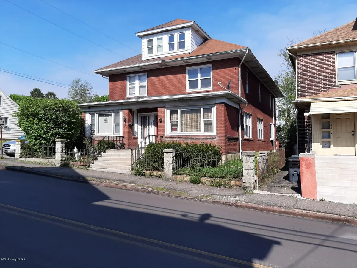 136 S Poplar Street, Hazleton in Hazleton