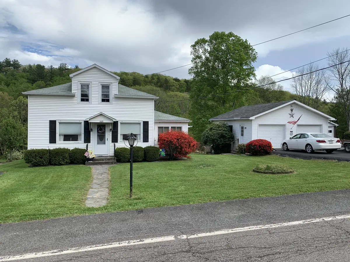 169 Harris Hill Road, Shavertown in Shavertown