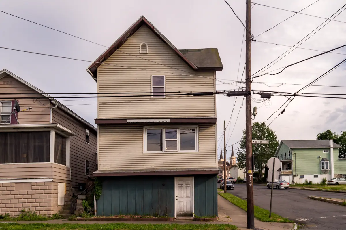 151 kidder Street, Wilkes-Barre in Wilkes-Barre
