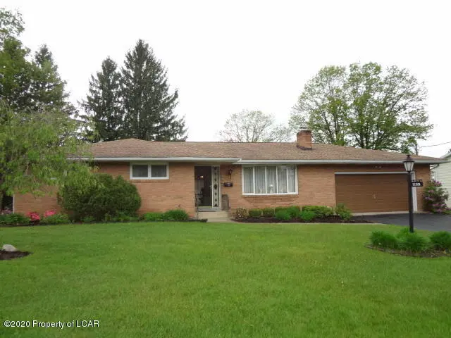 75 Deer Path Drive, Mountain Top in Mountain Top