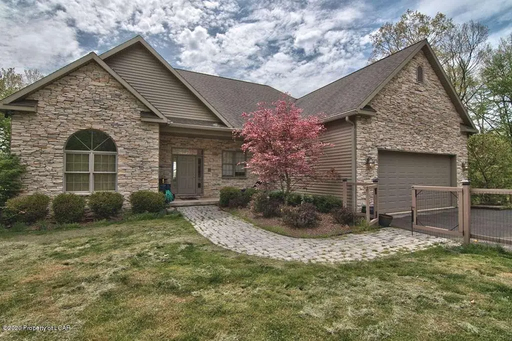 200 Aleeda Boulevard, Bear Creek in Bear Creek