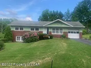8 Sunset Drive, Mountain Top in Mountain Top