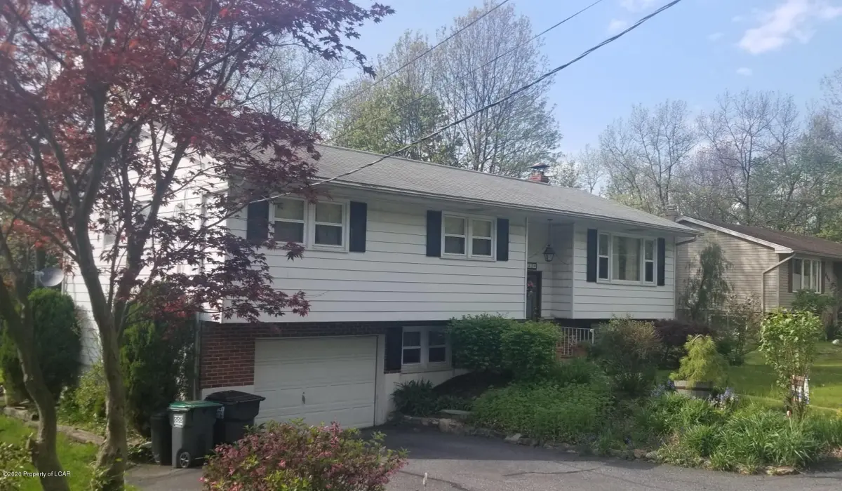 342 Tresckow Road, McAdoo in McAdoo