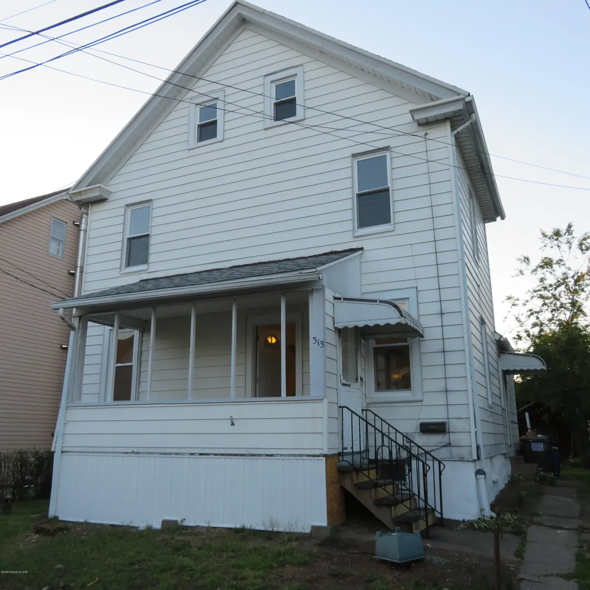 313 W Green Street, West Hazleton in West Hazleton