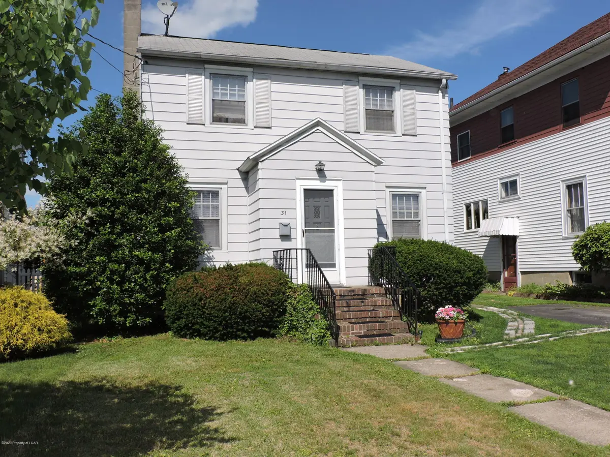 31 Arlington Road, Forty Fort in Forty Fort