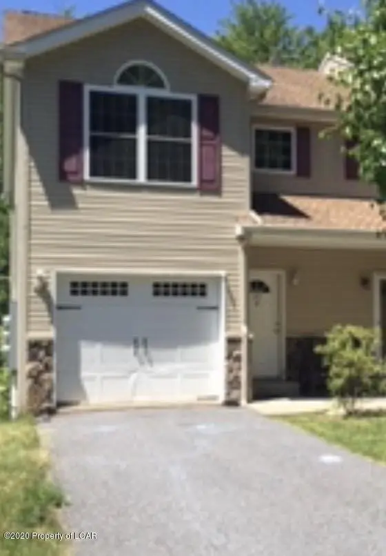 243 W Woodhaven Drive, White Haven in White Haven