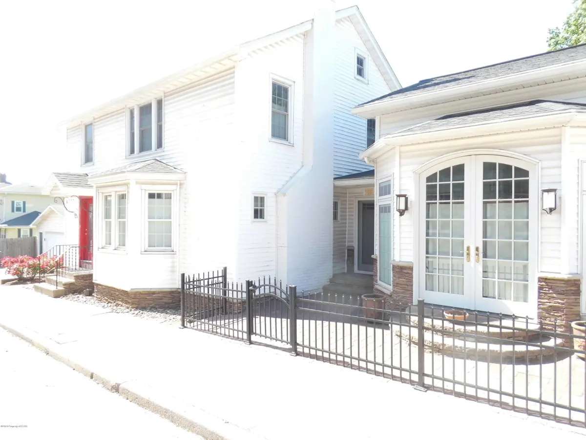 124 W Spring Street, Hazleton in Hazleton