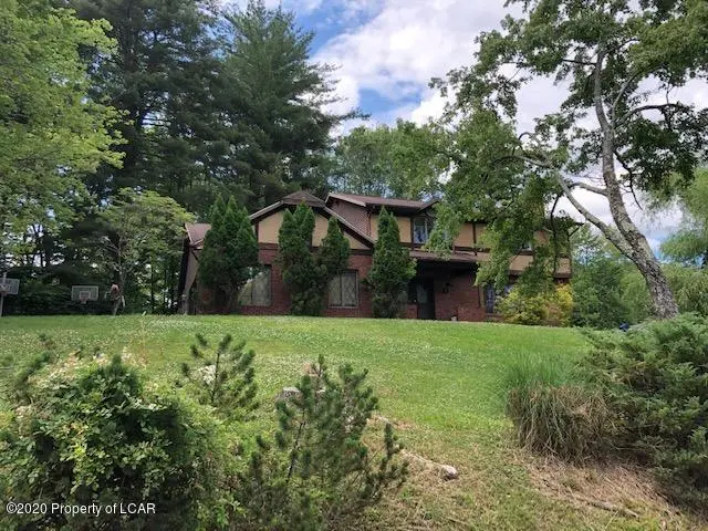 417 Valley View Drive, Dallas in Dallas