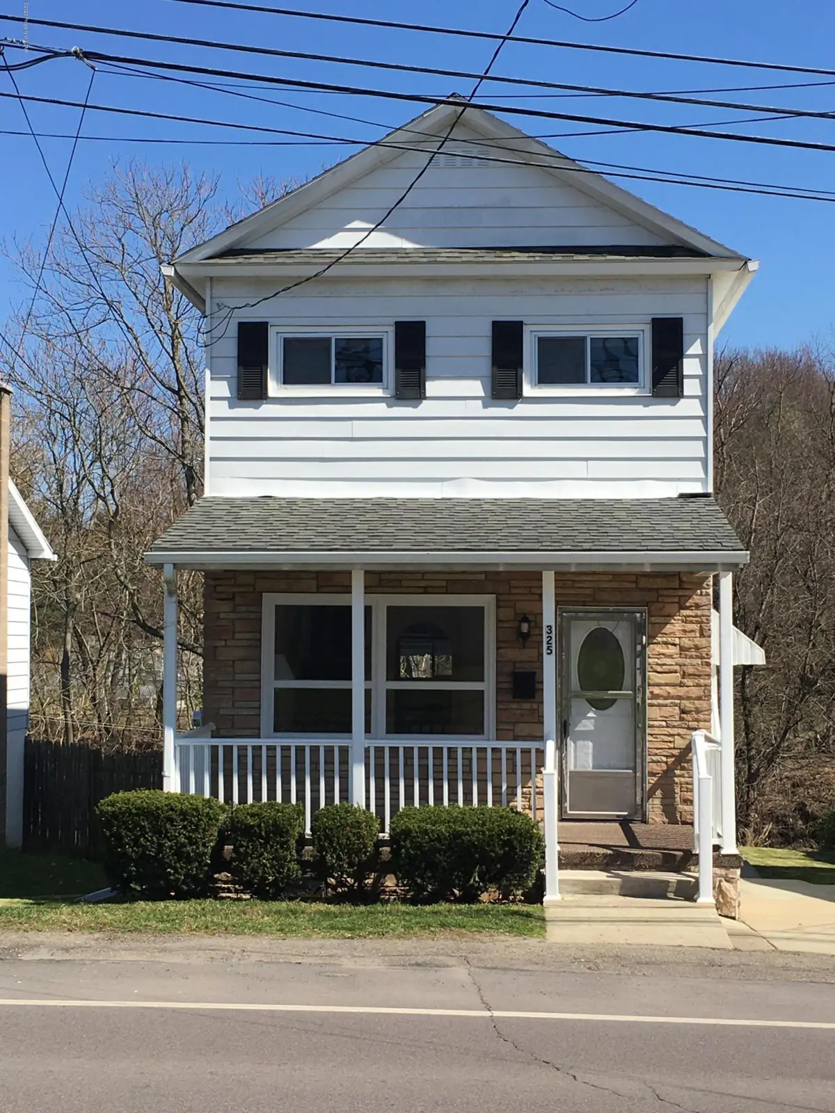 325 N Main Street, Plains in Plains