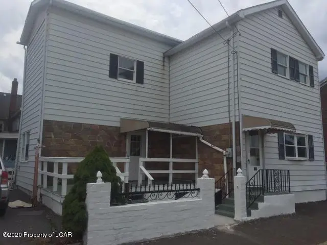 126 E Oak Street, Hazleton in Hazleton