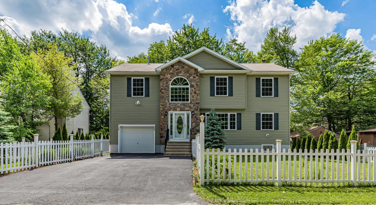 5636 Pembrook Drive, Tobyhanna in Tobyhanna