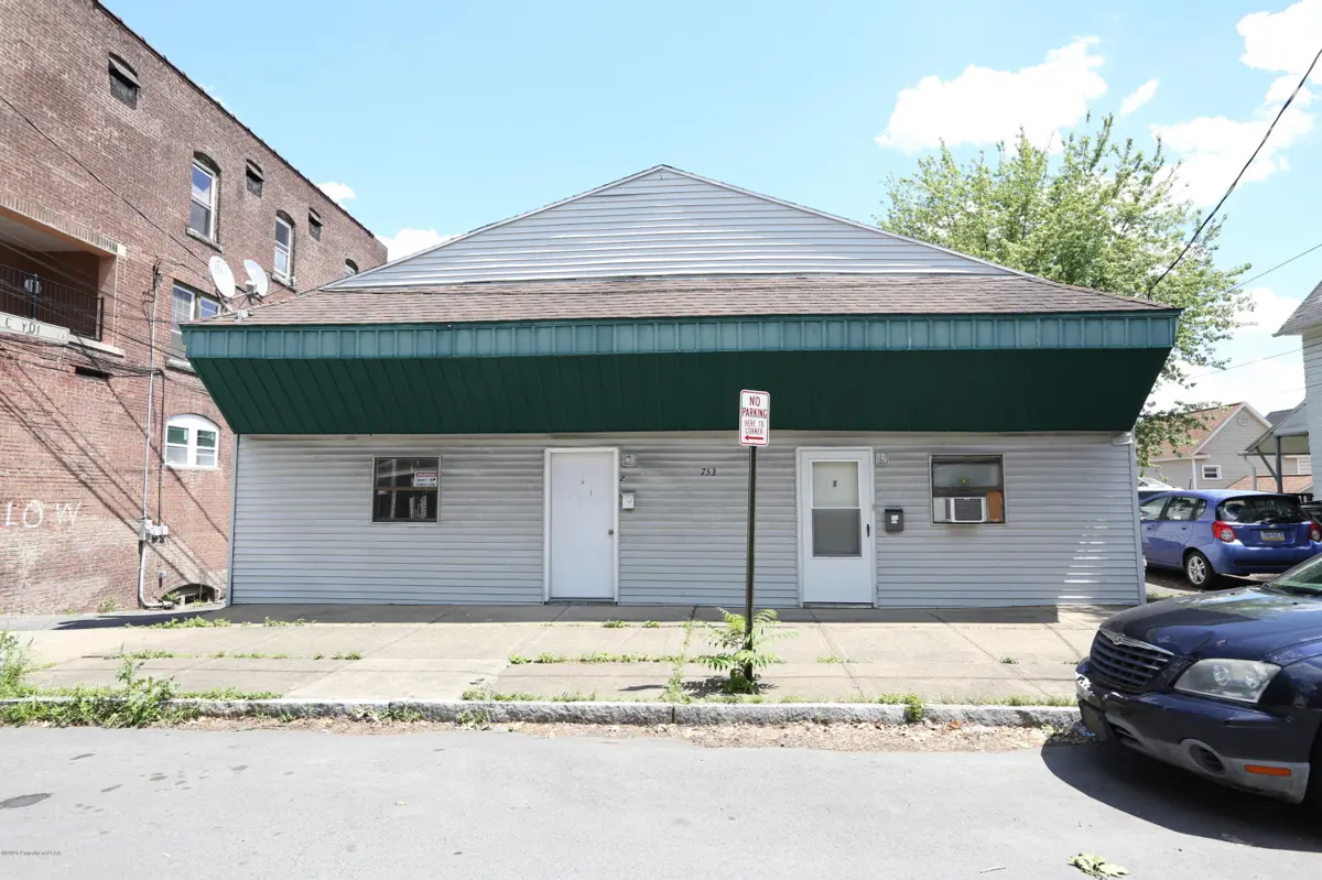 753 N Washington Street, Wilkes-Barre in Wilkes-Barre
