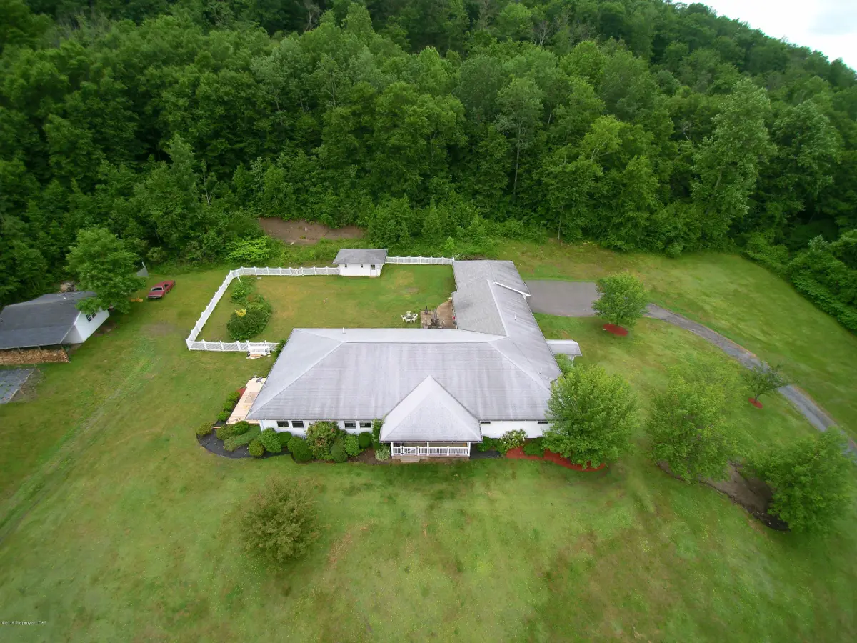 167 James Ln., Falls in Falls