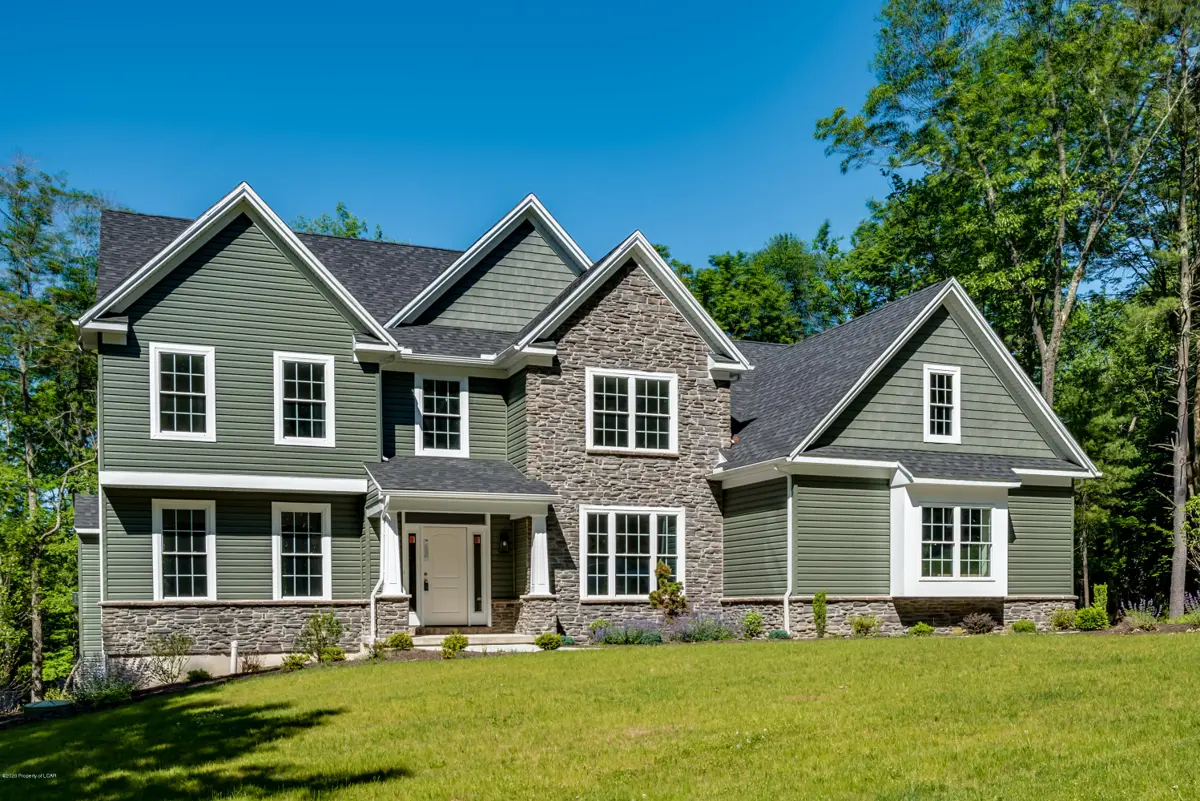 28 Devon Road, Shavertown in Shavertown