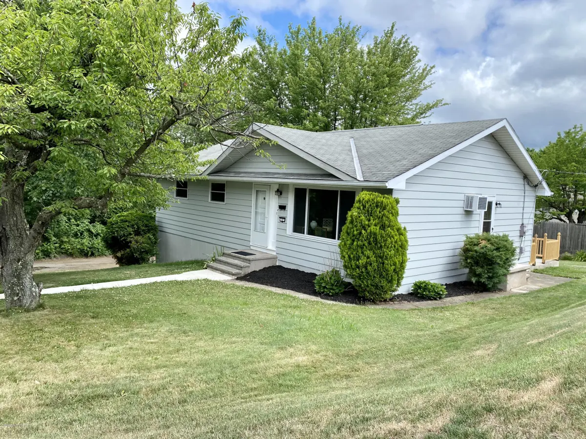 1 Skyline Drive, Hughestown in Hughestown