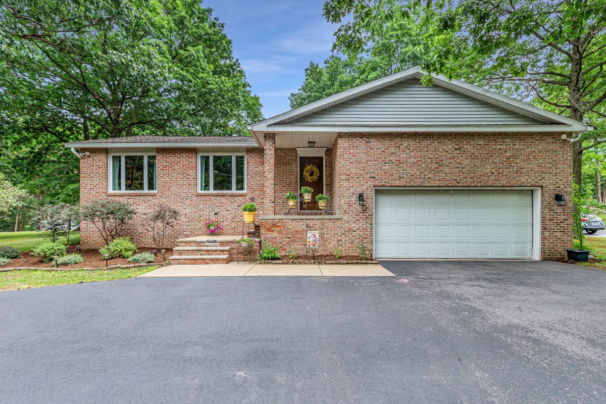 70 E Saylor Avenue, Plains in Plains