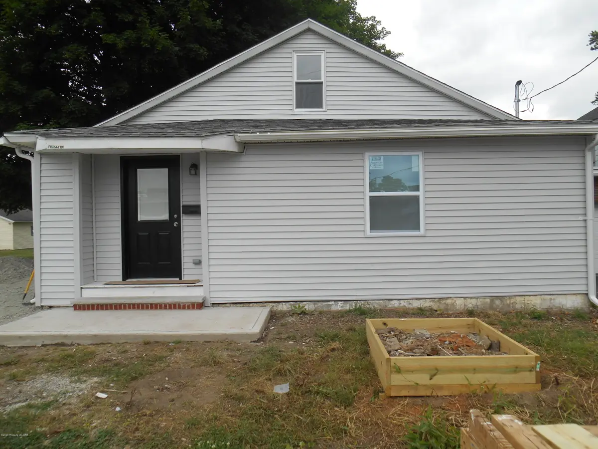 415 W 6th Street, West Wyoming in West Wyoming