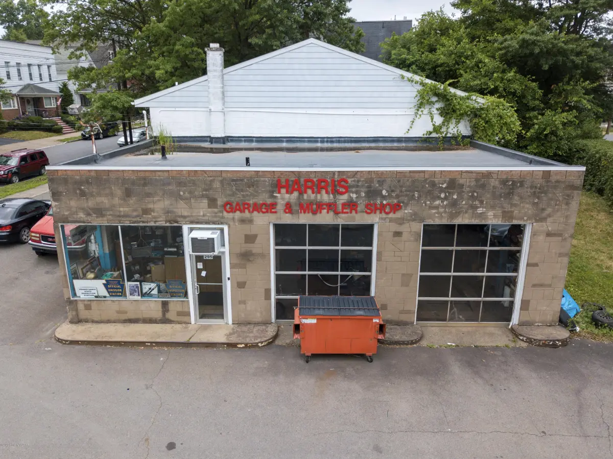 295 E Northampton Street, Wilkes-Barre in Wilkes-Barre