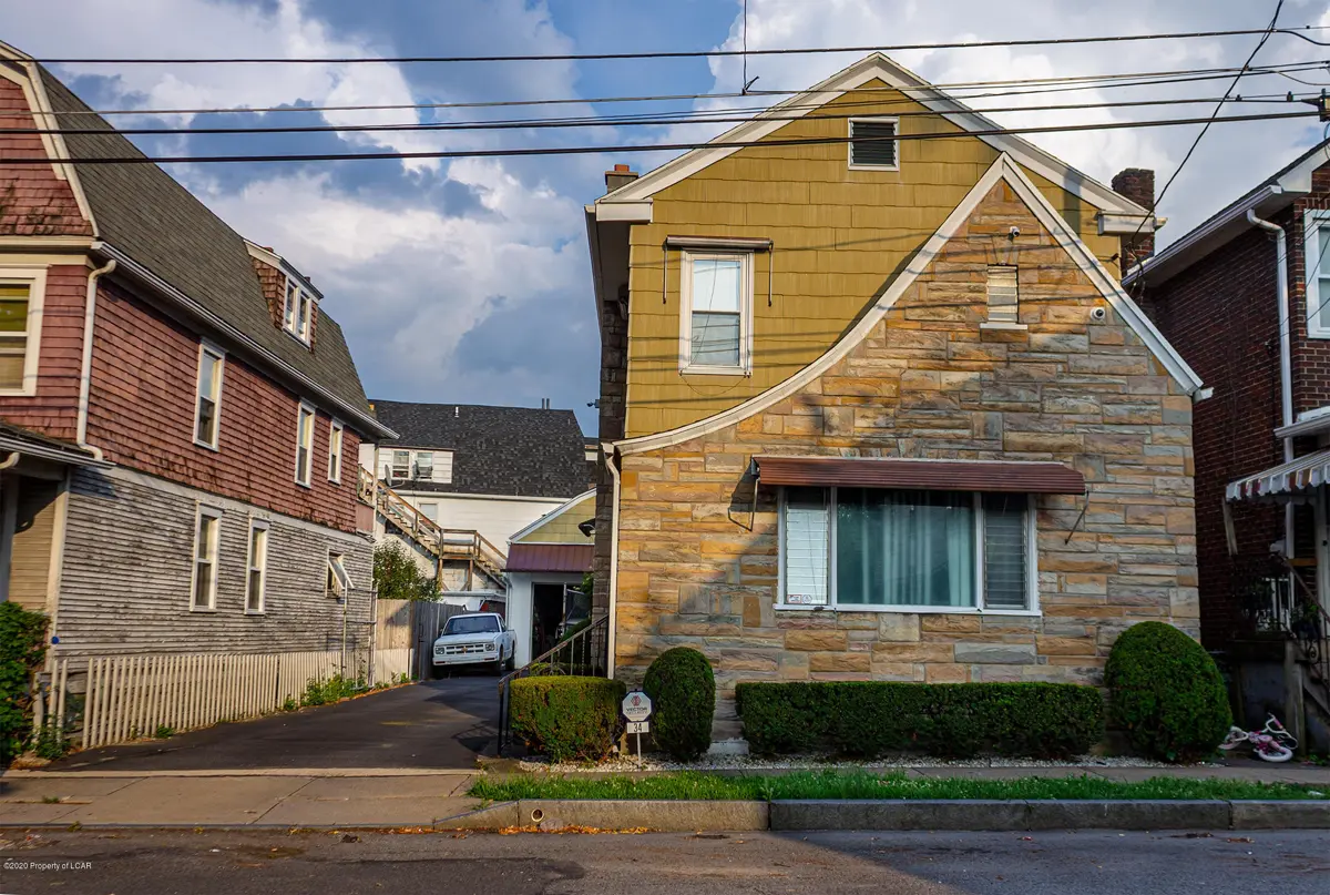 34 Hughes Street, Wilkes-Barre in Wilkes-Barre