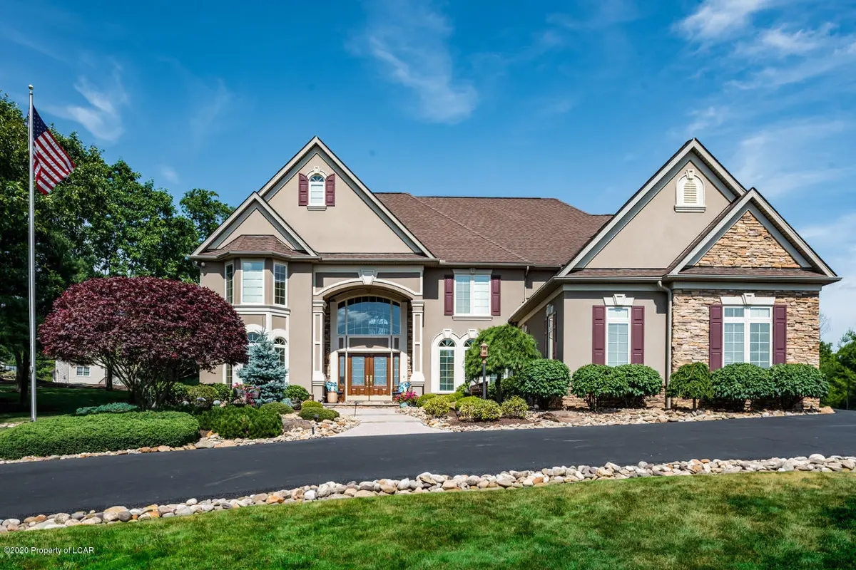 113 Wakefield Road, Shavertown in Shavertown