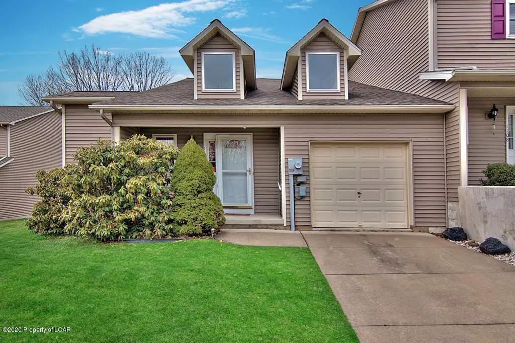 1110 Sunset Drive, Pittston in Pittston