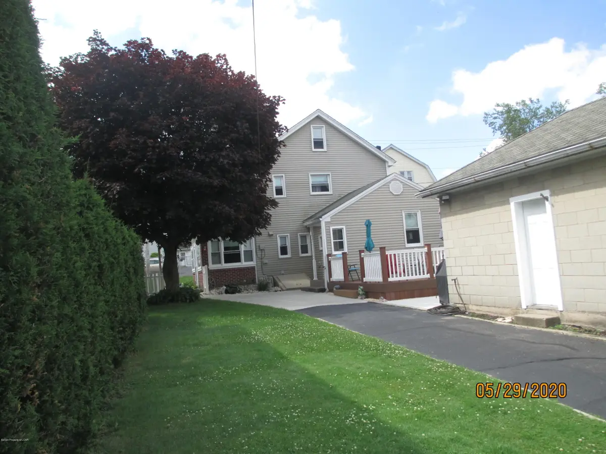 320 NORTH Street, West Hazleton in West Hazleton