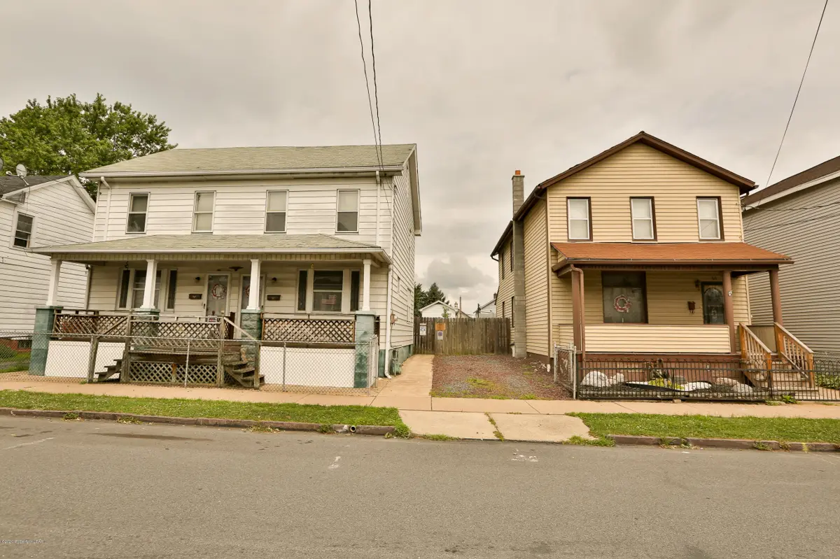 60-62 N Meade Street, Wilkes-Barre in Wilkes-Barre