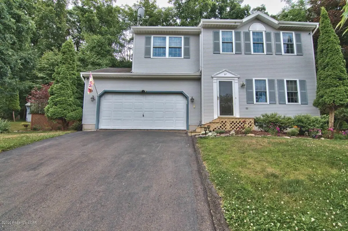 87 Mountain Road, Mountain Top in Mountain Top