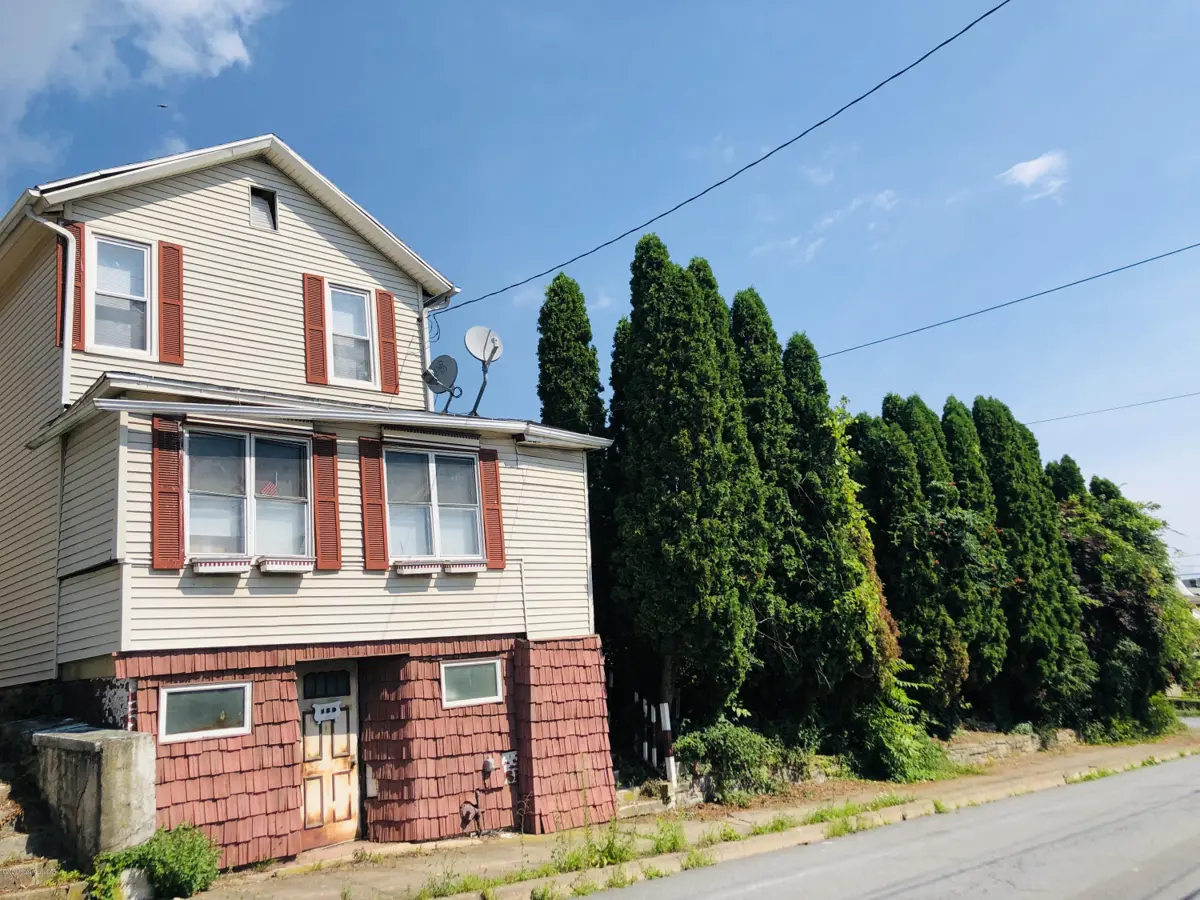 159 Hillisde Avenue, Edwardsville in Edwardsville
