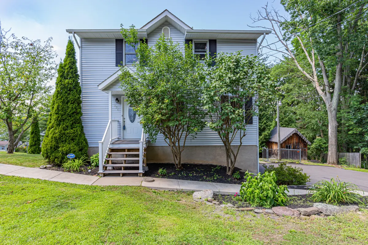 228 Clearview Avenue, Shavertown in Shavertown