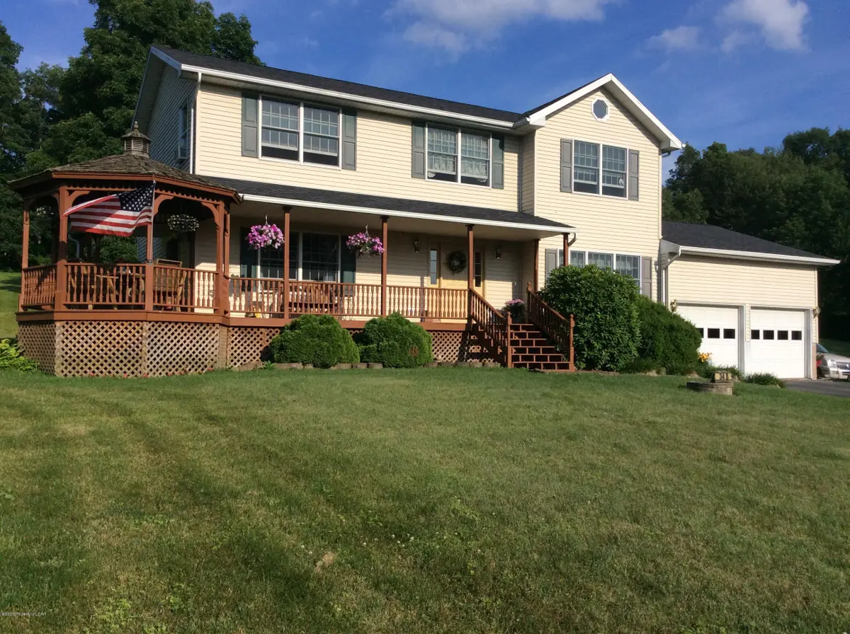 348 Apache Drive, Shickshinny in Shickshinny