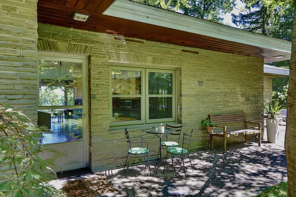 20 Rogers Lane, Dallas in Dallas