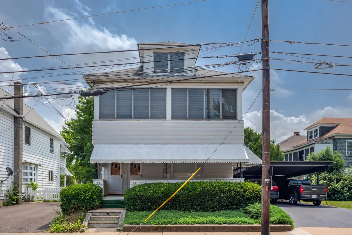 82-84 Roosevelt Terrace, Wilkes-Barre in Wilkes-Barre