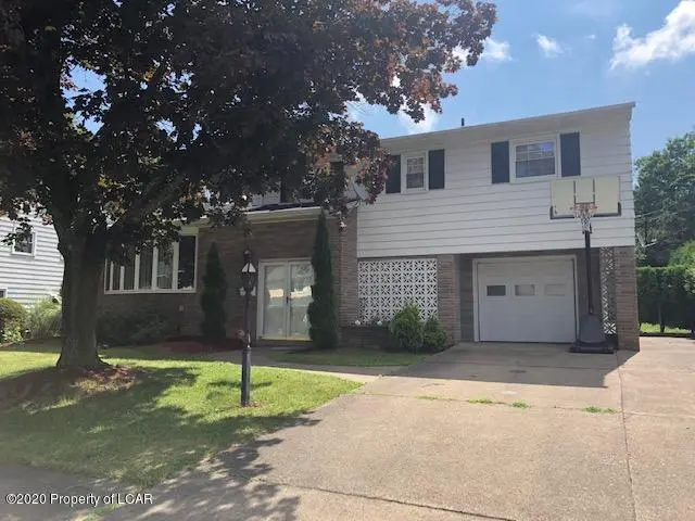 176 Wilson Drive, Hazleton in Hazleton