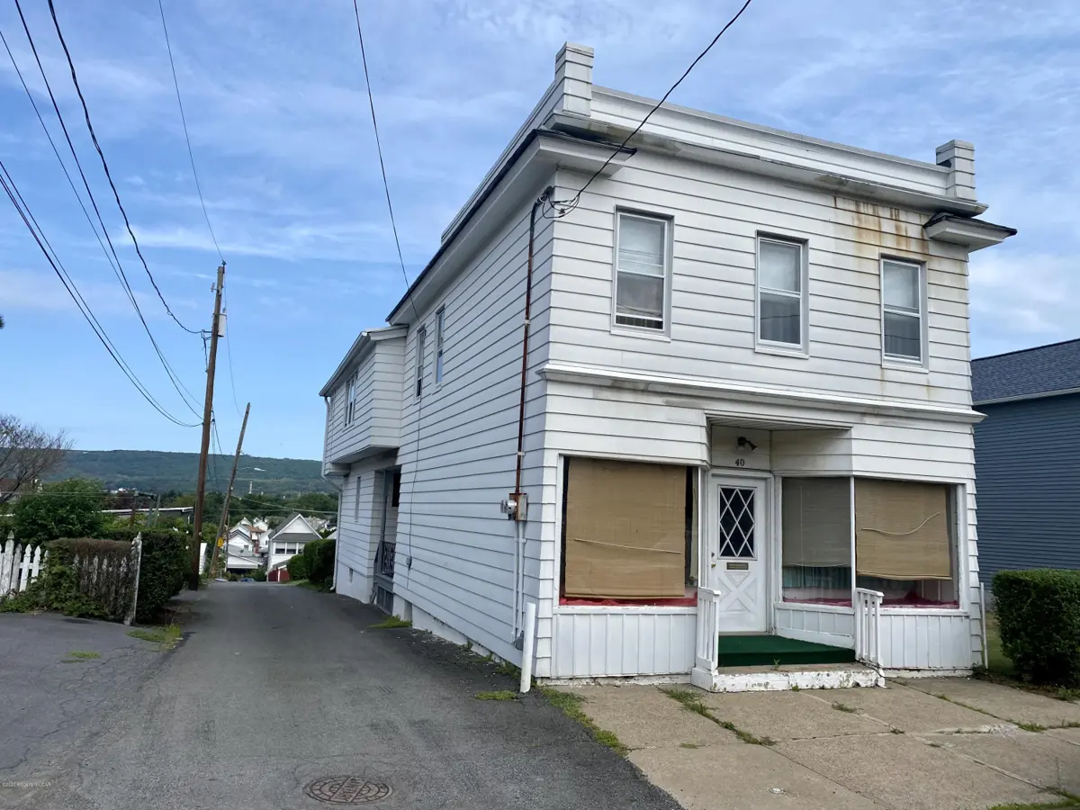 40 South Regent St., Hanover Township in Hanover Township