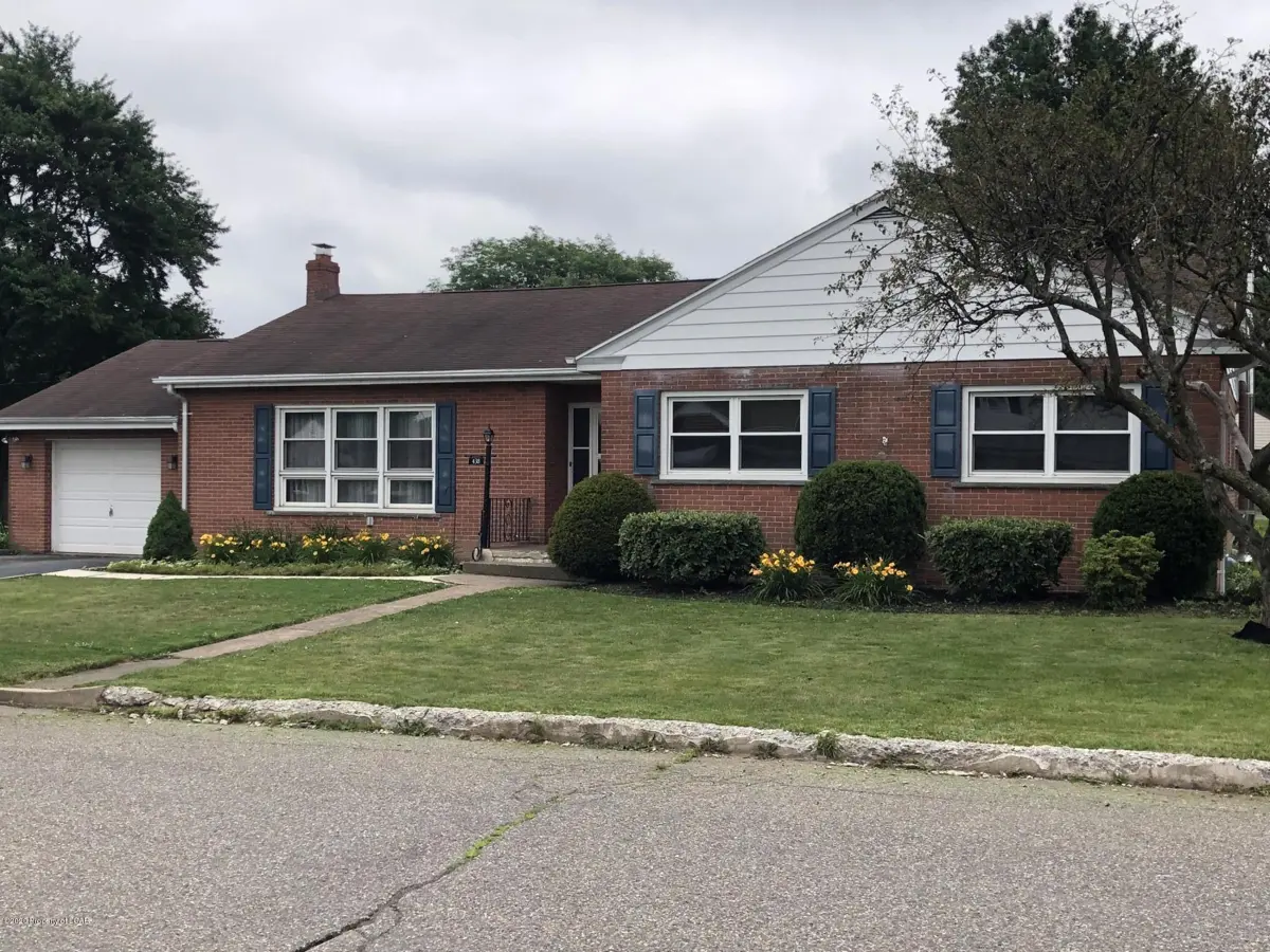 438 Berner Avenue, Hazleton in Hazleton
