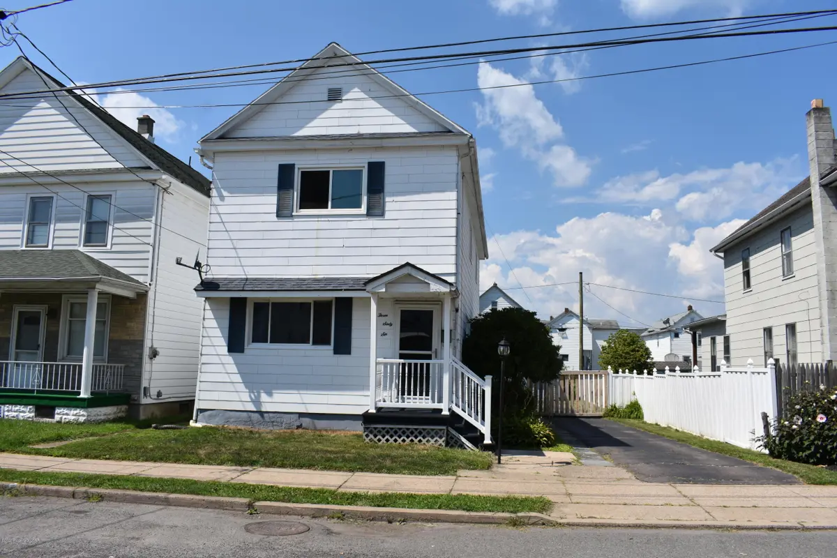 366 E Union Street, Nanticoke in Nanticoke